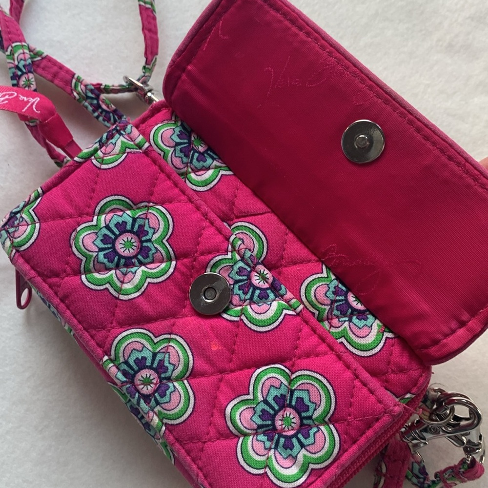 Vera Bradley Wallet with Wristlet & Crossbody Straps - Picture 5 of 8